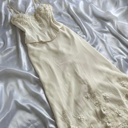 Robe de bal longue beige à bretelles spaghetti et fleurs perlées, robe d'anniversaire J8261