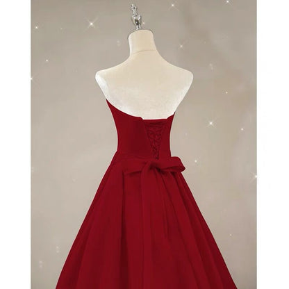 Trägerloses A-Linien-Ballkleid in Rot, lang, formelles Partykleid J3093