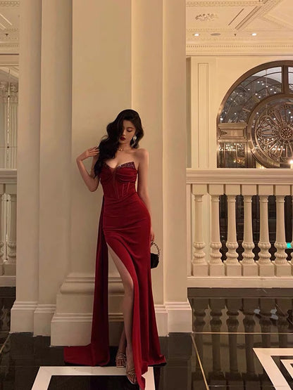 Robe de bal longue fourreau rouge à décolleté en cœur avec fente et robe de soirée formelle J3254