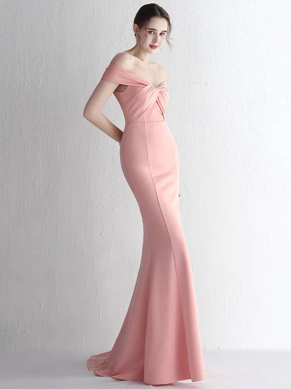 Robe de bal longue sirène rose à épaules dénudées et fente J3383