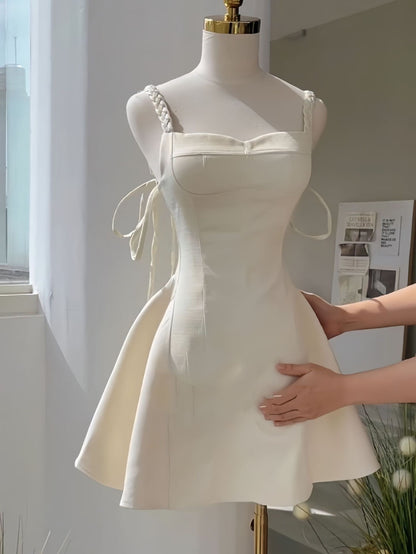 Robe de soirée courte et élégante, coupe trapèze, J3441