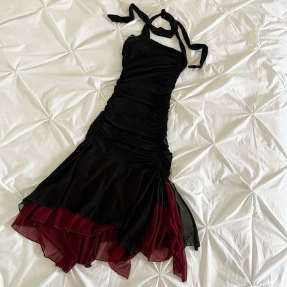Robe de soirée sirène longue noire à col licou J3600