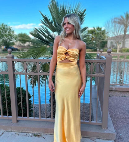 Robe de bal longue fourreau jaune sans bretelles J3641