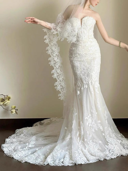 Sweetheart Mermaid White Lace Wedding Dress J3673