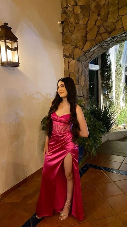 Robe de soirée longue fourreau en satin avec fente J3785