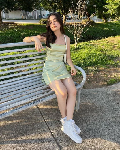 Robe de soirée courte coupe trapèze J3932