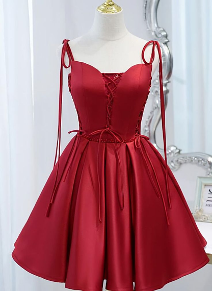Robe de bal courte en satin à col en V, robe de soirée rouge J4337