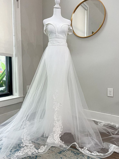 Lace Mermaid Wedding Dress Applique Elegant Wedding Gown J4539