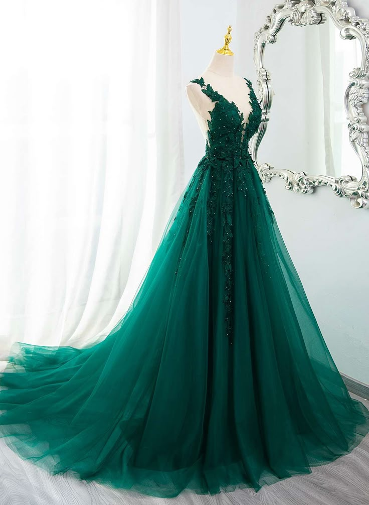 V Neck Green Tulle Party Dress Lace Applique Long Prom Dress  J4633