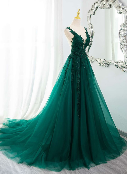 Robe de soirée longue en tulle vert à col en V et appliques en dentelle J4633