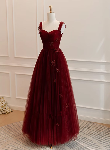Robe de soirée longue en tulle rouge vin, coupe trapèze, décolleté en cœur, J4648