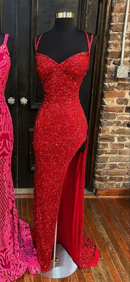Robe de bal longue rouge scintillante à paillettes et fente J4024