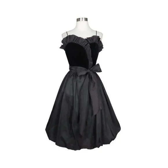 Spaghetti Straps Black A Line Short Prom Dress Vintage Ruffle Party Dress J4749