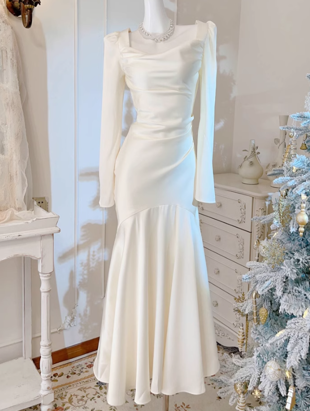 Mermaid Ivory Long Prom Dress Long Sleeves Wedding Gown J4802