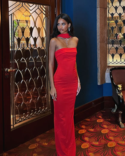 Robe de soirée fourreau rouge longue J4854