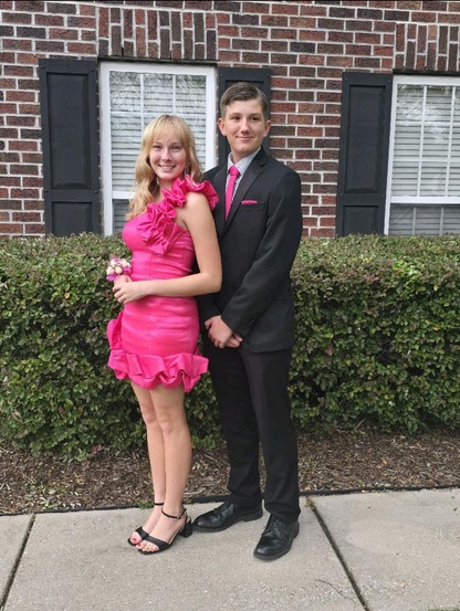 Robe de bal courte en satin rose vif J4879