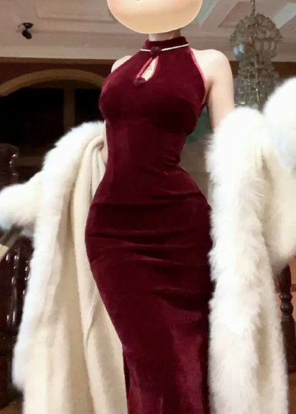 Robe de soirée fourreau bordeaux longue et élégante en velours J4892