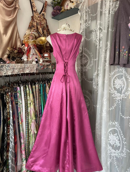Robe de bal longue rose élégante, coupe trapèze, style vintage, J5017