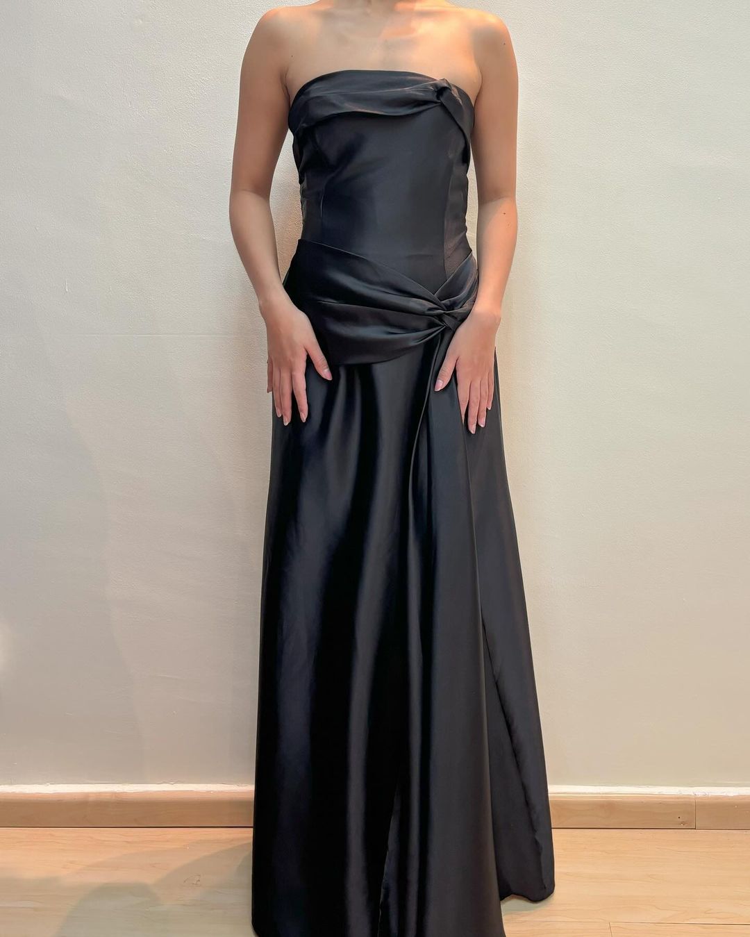 Strapless Elegant A Line Black Long Prom Dress Formal Party Dress J5149