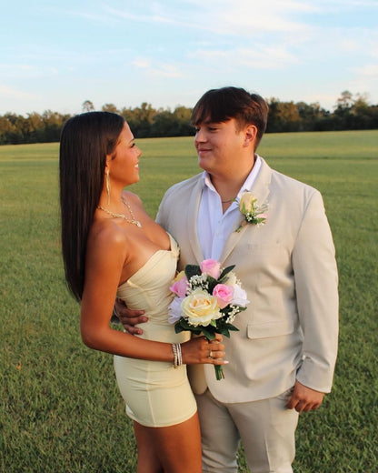 Robe de bal courte fourreau jaune J5280