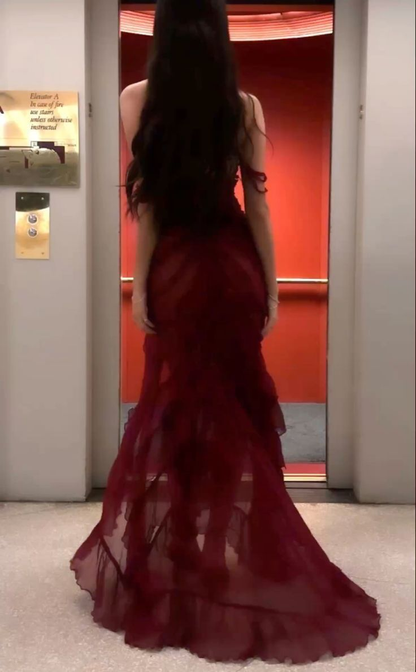 Robe de soirée longue fendue en mousseline bordeaux J5307