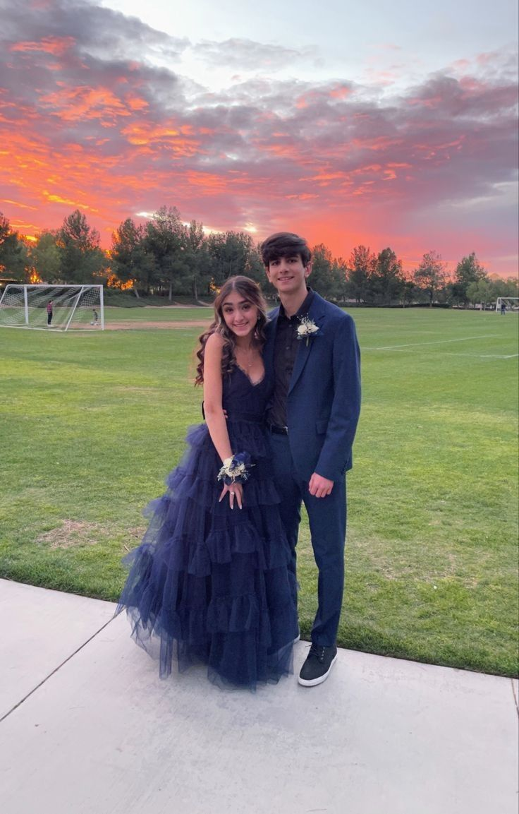 V Neck Navy Blue Tulle Prom Dress A Line Formal Party Dress J5374