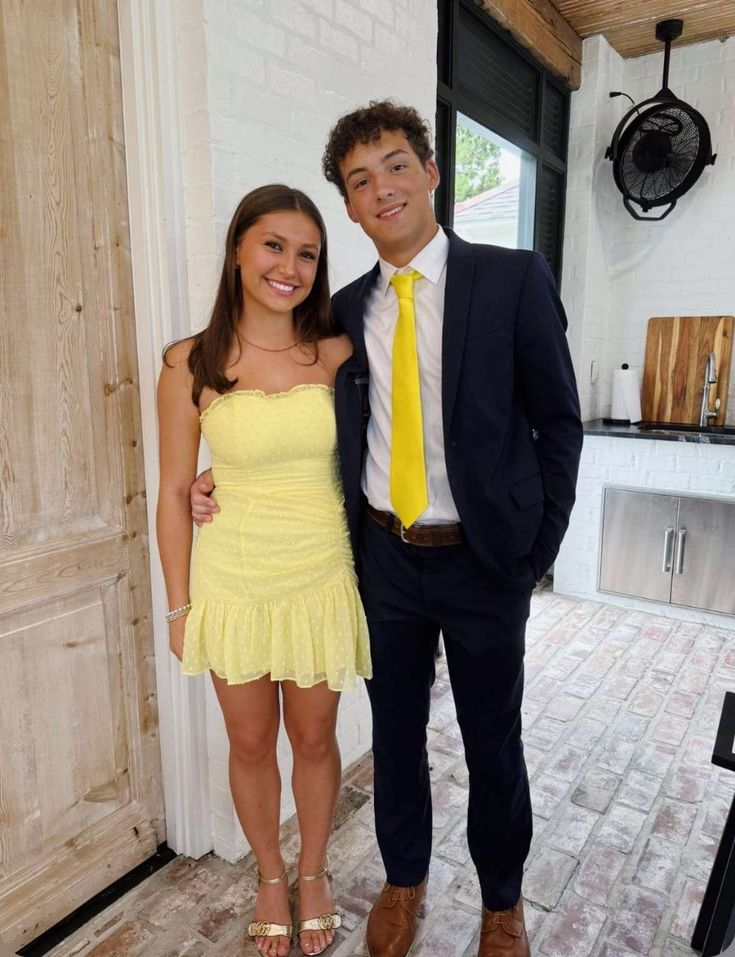 Yellow Short Prom Dress Homecoming Dress J5381