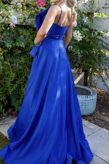 Robe de bal longue en satin bleu roi coupe trapèze J5456 