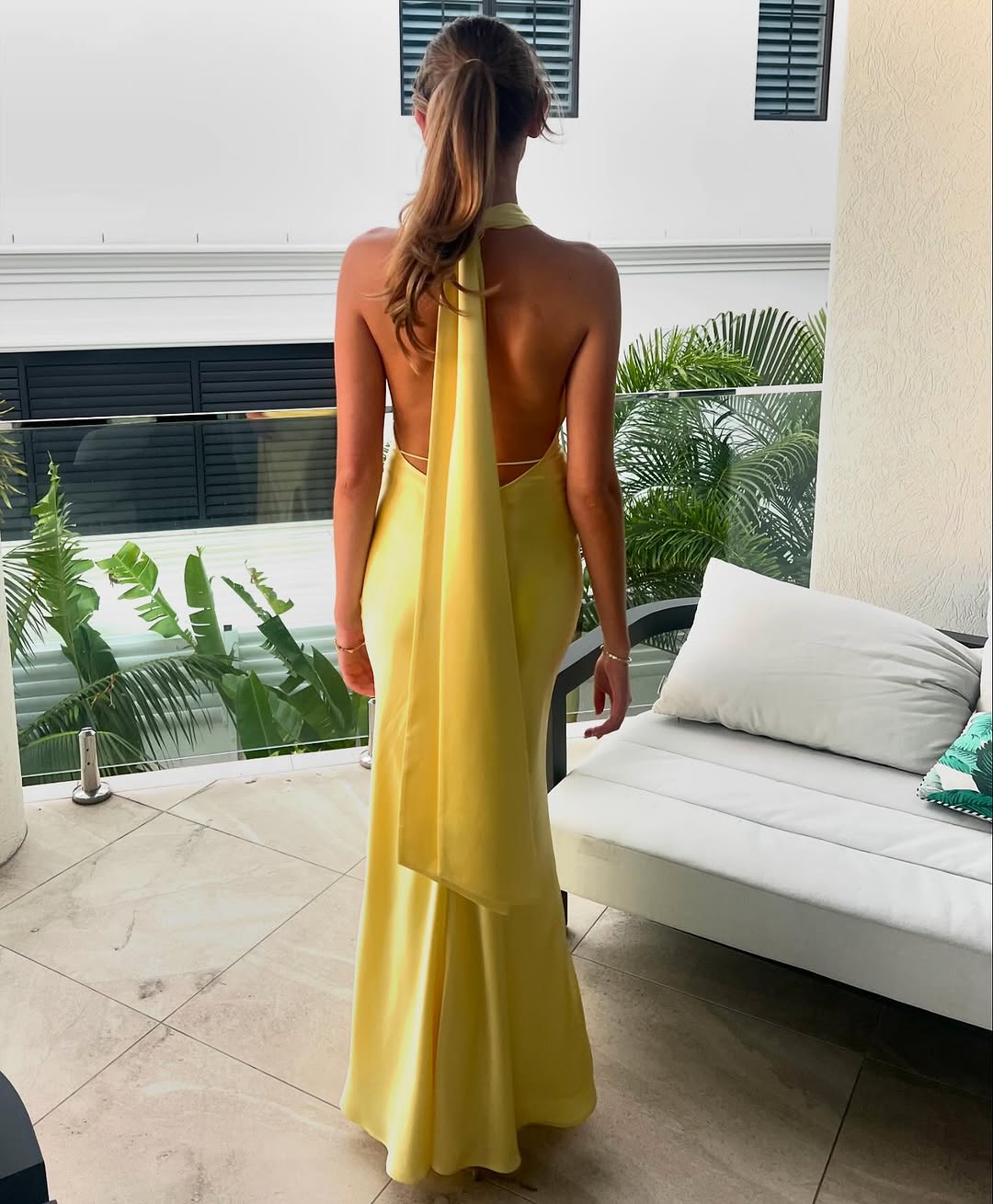 Halter Yellow Mermaid Long Prom Dress Formal Party Dresses J5595