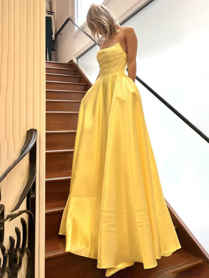 Robe de bal longue bustier en satin jaune J5823