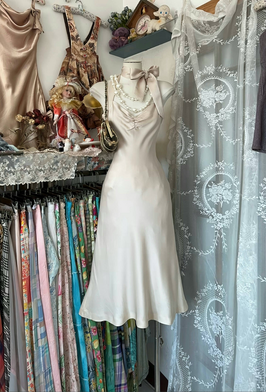 Süßes kurzes Satin-Ballkleid, formelles Abendkleid J6683