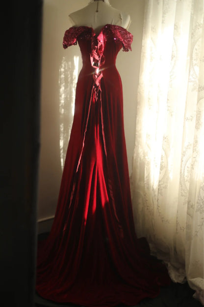 Robe de bal longue bordeaux à épaules dénudées en velours, tenue de soirée formelle J8724