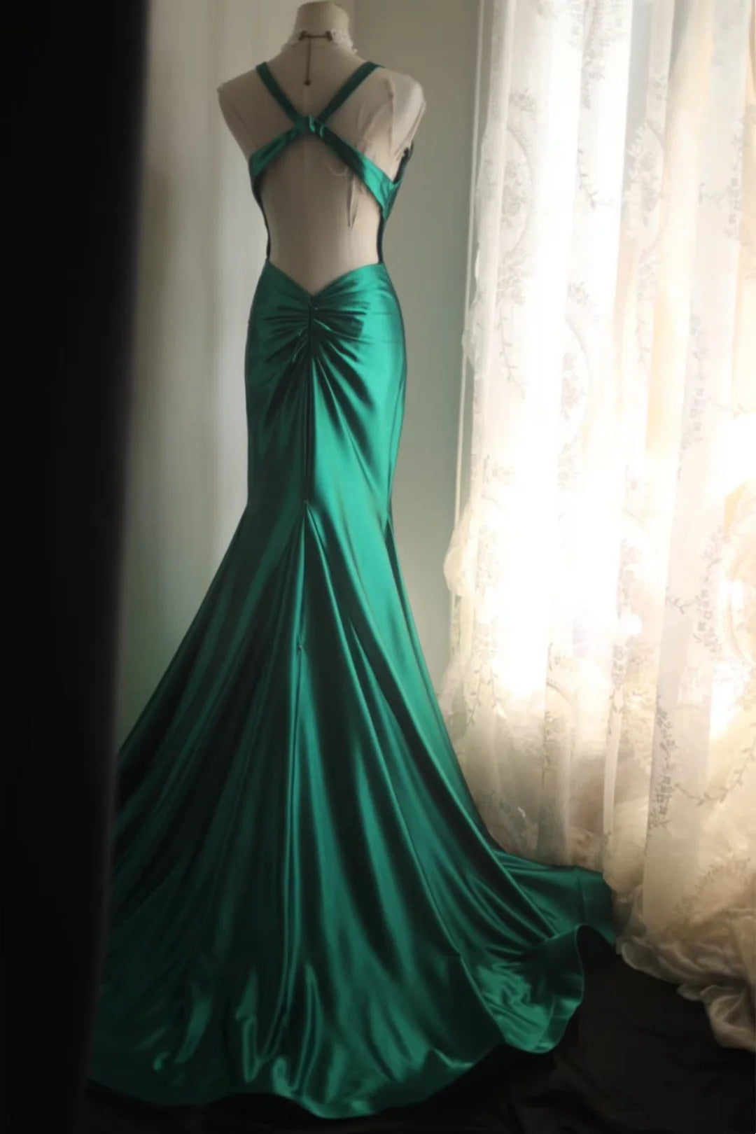 Robe de bal longue en satin vert style sirène, robe de soirée sexy dos nu, J8726