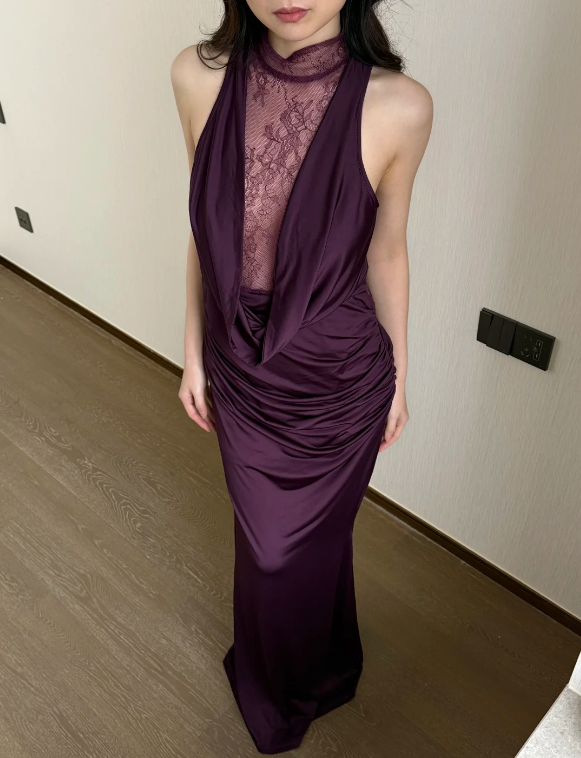 Robe de soirée longue en satin violet J8731