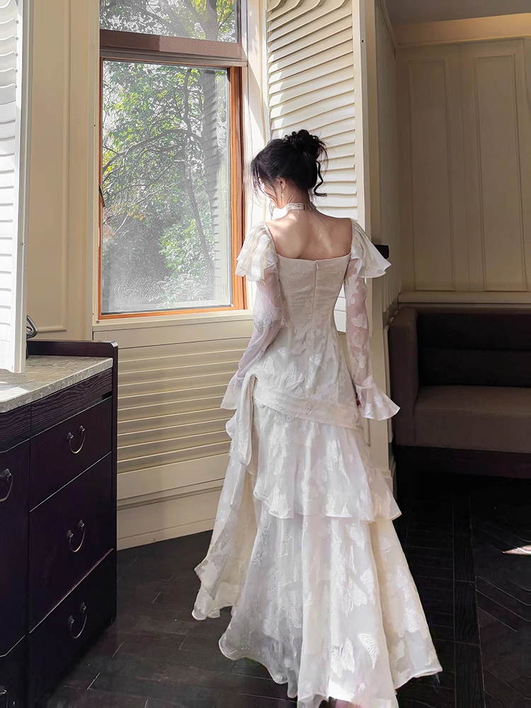 French-style Butterfly Formal Dress with Ruffled Long Sleeves Formal Gown L75